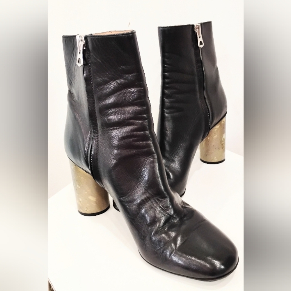 ACNE STUDIOS BLACK LEATHER ANKLE BOOTS